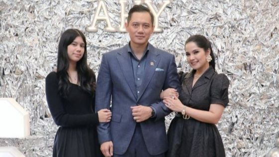 Cantik Banget, 8 Foto Penampilan Annisa Pohan Ketika di Pesta Ulang Tahun Sang Suami