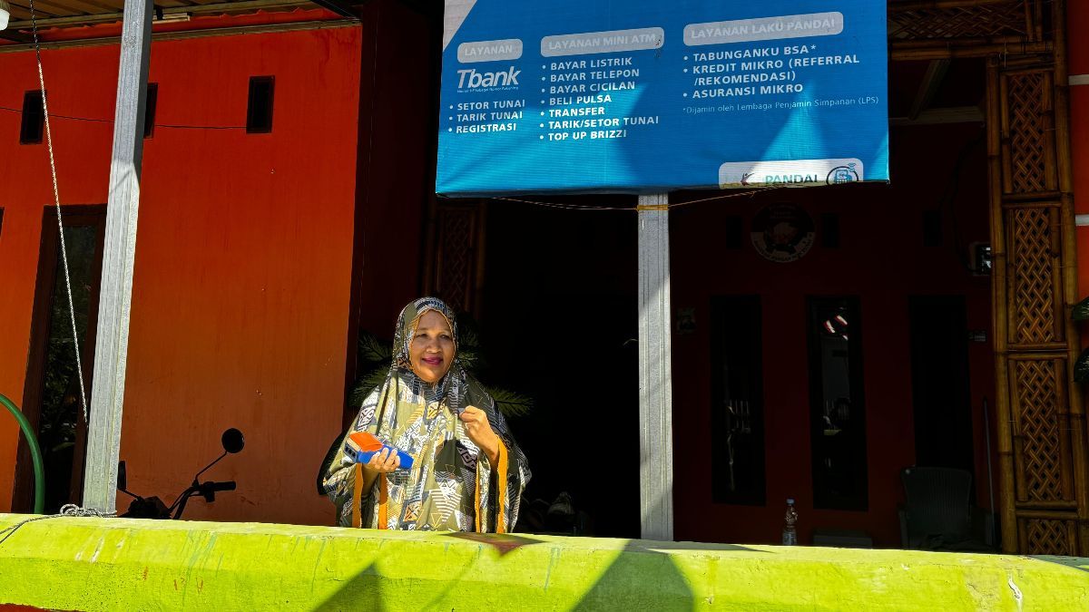 FOTO: Mariyati Daeng Ngintang, Pahlawan Inklusi Keuangan dari Pulau Lae-Lae Sulawesi Selatan