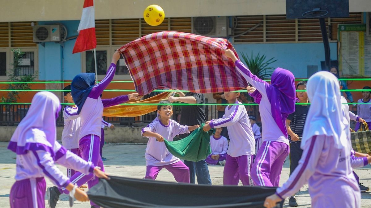 FOTO: Serunya Lomba 17-an Ini Bisa Tumbuhkan Semangat Nasionalisme dan Jiwa Pantang Menyerah