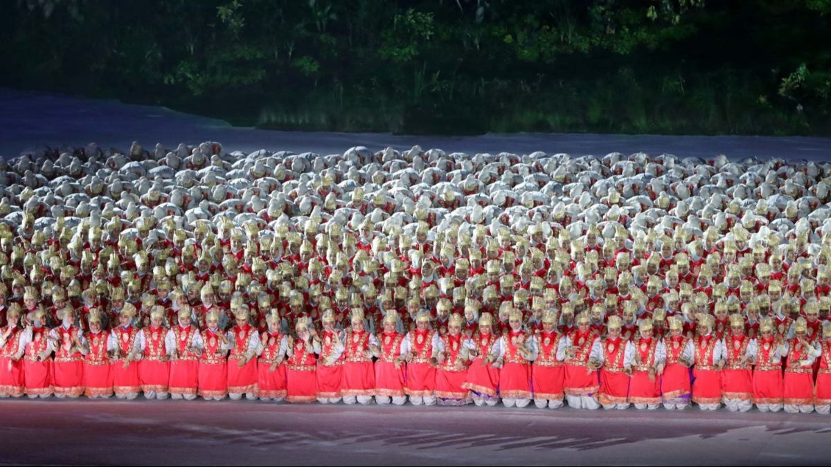 FOTO: Pembukaan Olimpiade Dibandingkan dengan Asian Games 2018, Warganet: Beda Kelas!