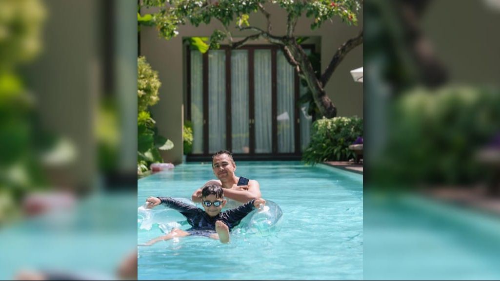 10 Potret Keluarga Pasangan Raffi Ahmad dan Nagita saat Liburan di Bali, Seru Banget!