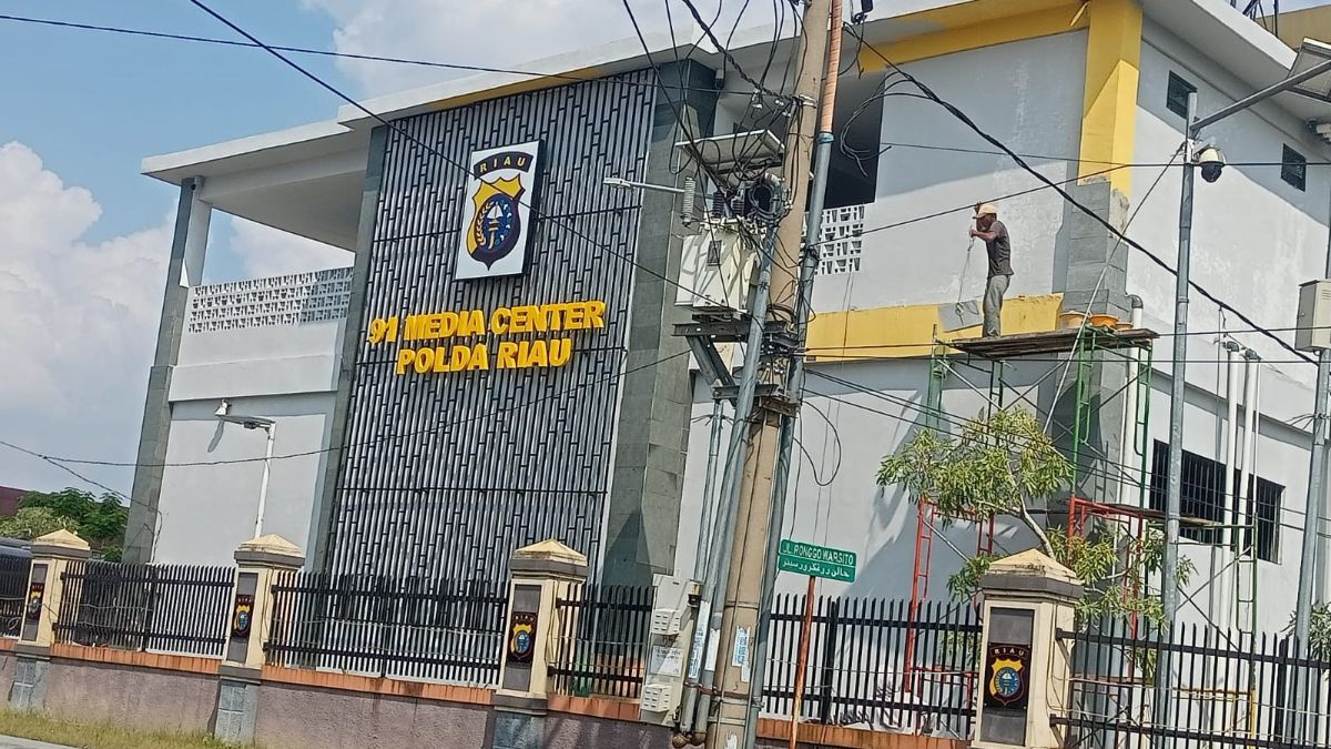 Jenderal Polisi Dibikin Kagum Saat Datangi 91 Media Center Polda Riau