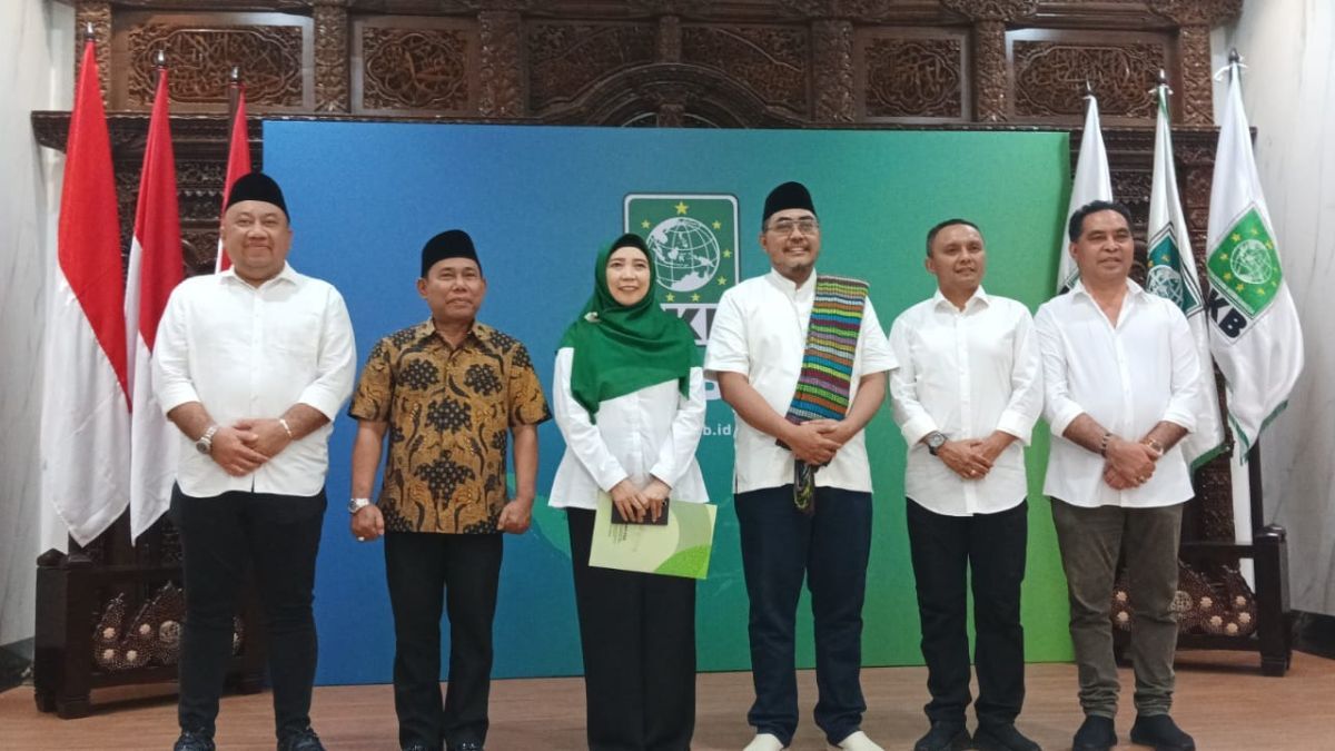 Mundur dari Militer, Brigjen Simon Petrus Diusung PKB Maju Pilgub NTT Bareng Adrianus Garu