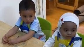 8 Momen Lucu Rayyanza dan Kamya Anak Fitri Tropica saat di Sekolah, Gemesin Banget!