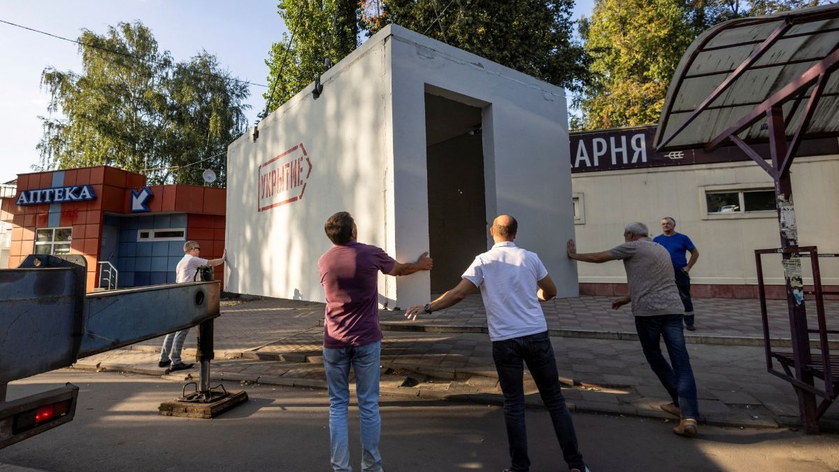 FOTO: Lindungi Warga dari Serangan Ukraina, Ini Penampakan Beton Anti Bom Buatan Rusia yang Disebar di Kota Kursk