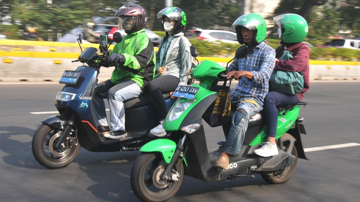 FOTO: Protes Pemotongan Tarif hingga 30 Persen, Ojek Online di Jakarta Mau Demo Besar-Besaran Hari Ini