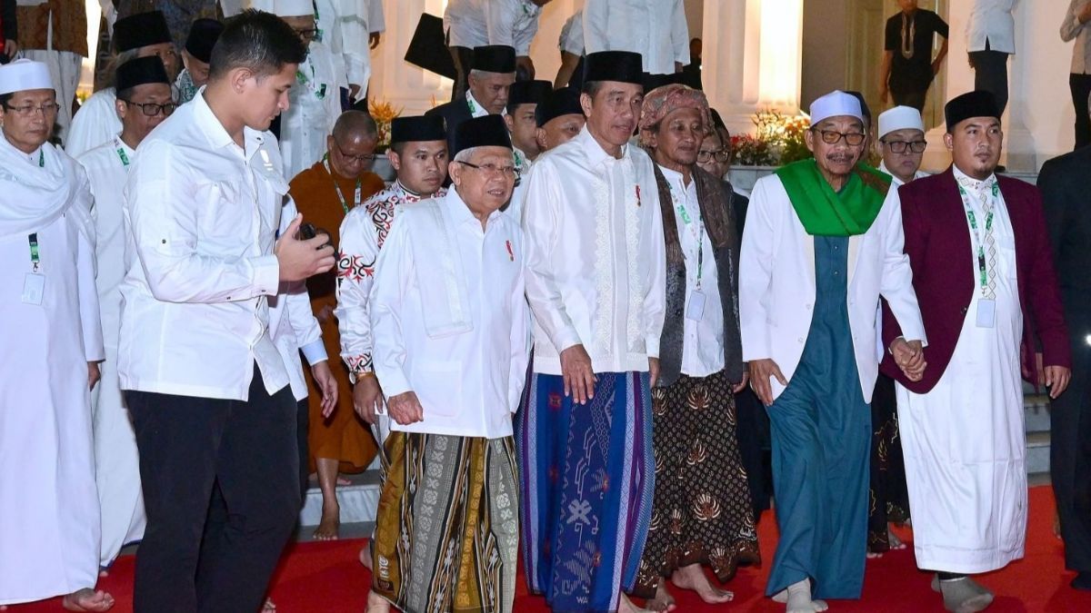 VIDEO: Kata-kata Menyentuh Hati Ketum MUI, Jokowi Berkaca-kaca Dibilang Kurus Tak Pikir Diri Sendiri