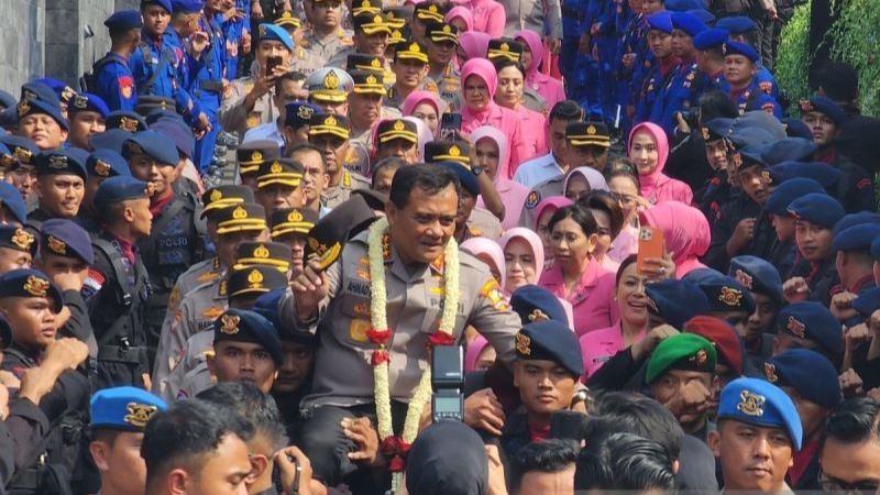 Usai Diangkat jadi Jenderal Bintang 3, ini yang Dilakukan Komjen Ahmad Luthfi Setelah Dinas