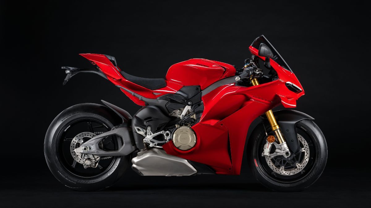 DVO menjadi fitur baru yang digunakan oleh Ducati pada peluncuran New Panigale V4, membuatnya lebih ringan dan praktis.