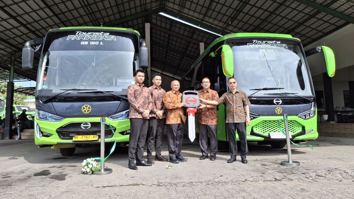 Armada Terbaru PO Puspa Jaya Tampil Gagah dengan Basis Hino GB 150 L