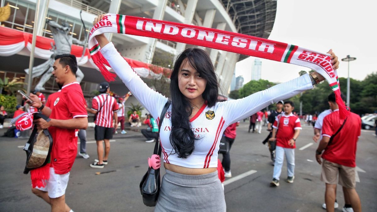 FOTO: Situasi Stadion GBK Jelang Timnas Indonesia vs Australia, Diwarnai Kehadiran Suporter Cantik