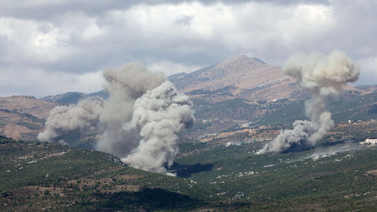 FOTO: Sengit, Perang Israel Vs Hizbullah Lebanon Saling Gempur hingga Hancurkan Salah Satu Pusat Permukiman Kedua Negara