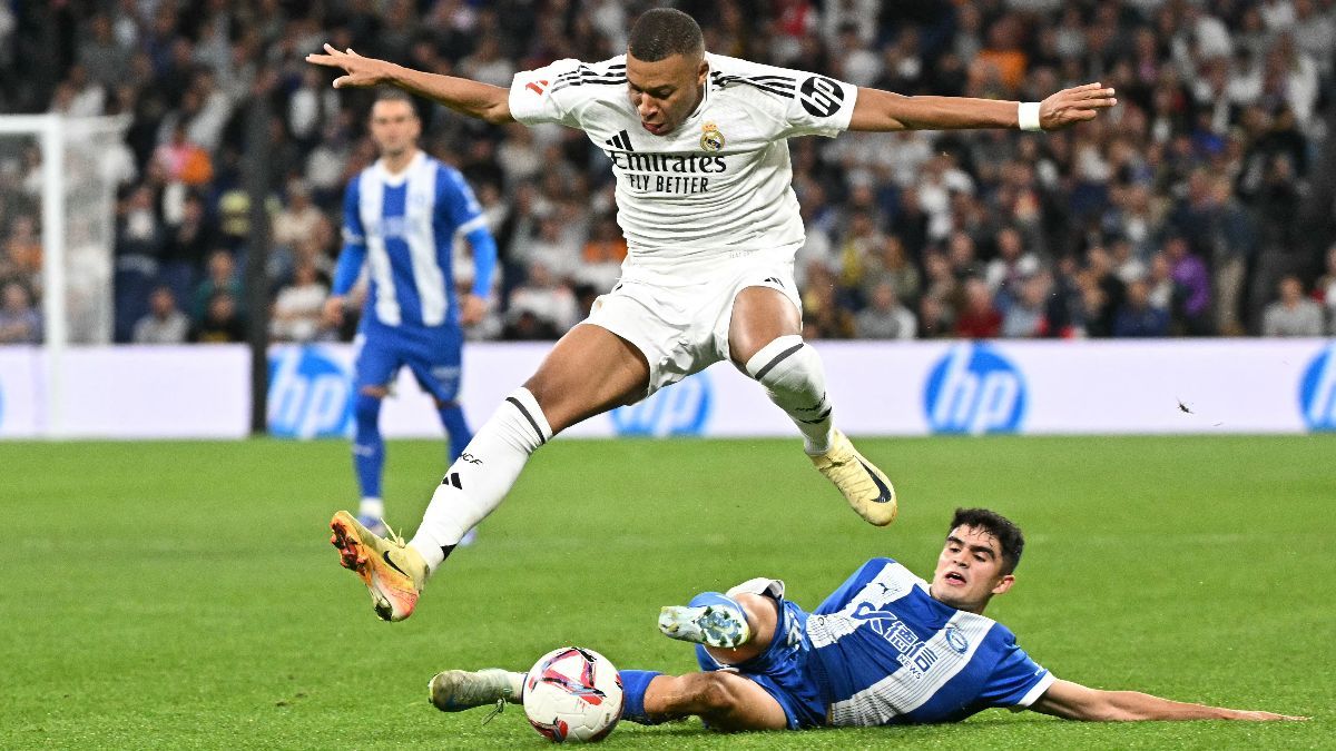 FOTO: Sengit, Real Madrid Hajar Deportivo Alaves Usai Drama Lima Gol