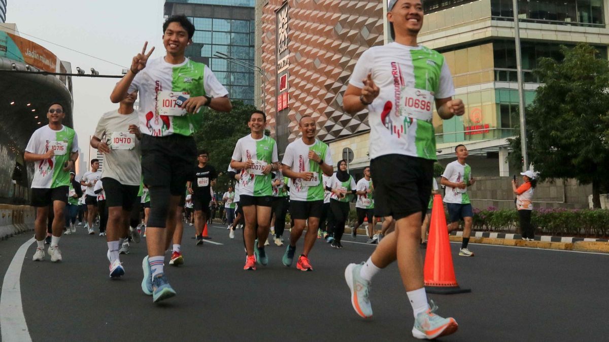 FOTO: KAI Commuter Run 2024, 2.500 Peserta Lari Keliling Jakarta