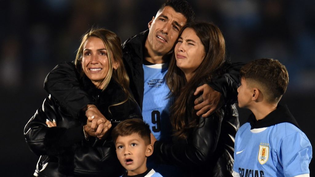 FOTO: Tangis Luis Suarez Pecah, Air Mata 'Banjiri' Laga Terakhir dengan Uruguay di Kualifikasi Piala Dunia 2026