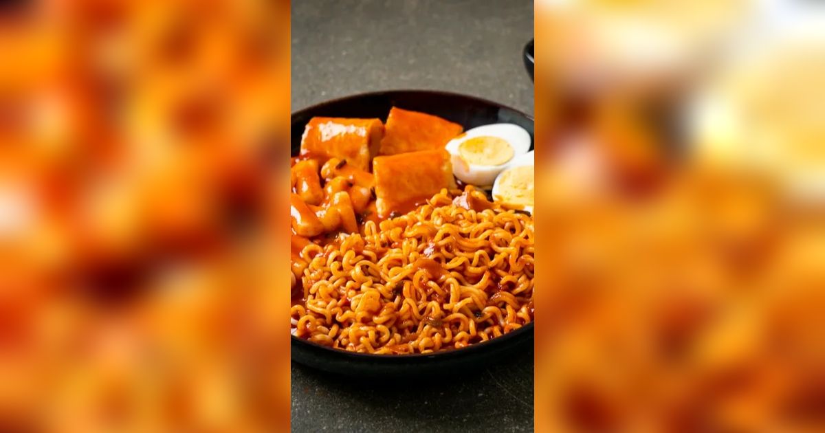 Banyak Konsumsi Makanan Pedas Bisa Bikin Sakit Perut, Kok Bisa?