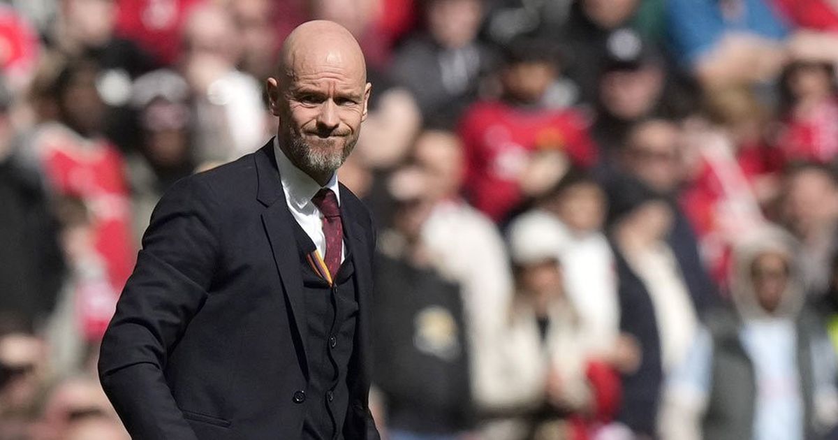 Erik Ten Hag mengakui bahwa ia merasa tidak senang dengan keputusan Scott McTominay untuk bergabung dengan Napoli.