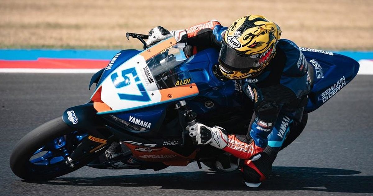 Aldi Satya Mahendra di puncak klasemen! Ini klasemen sementara WorldSSP300 2024 usai Race 1 Seri Prancis di Magny-Cours