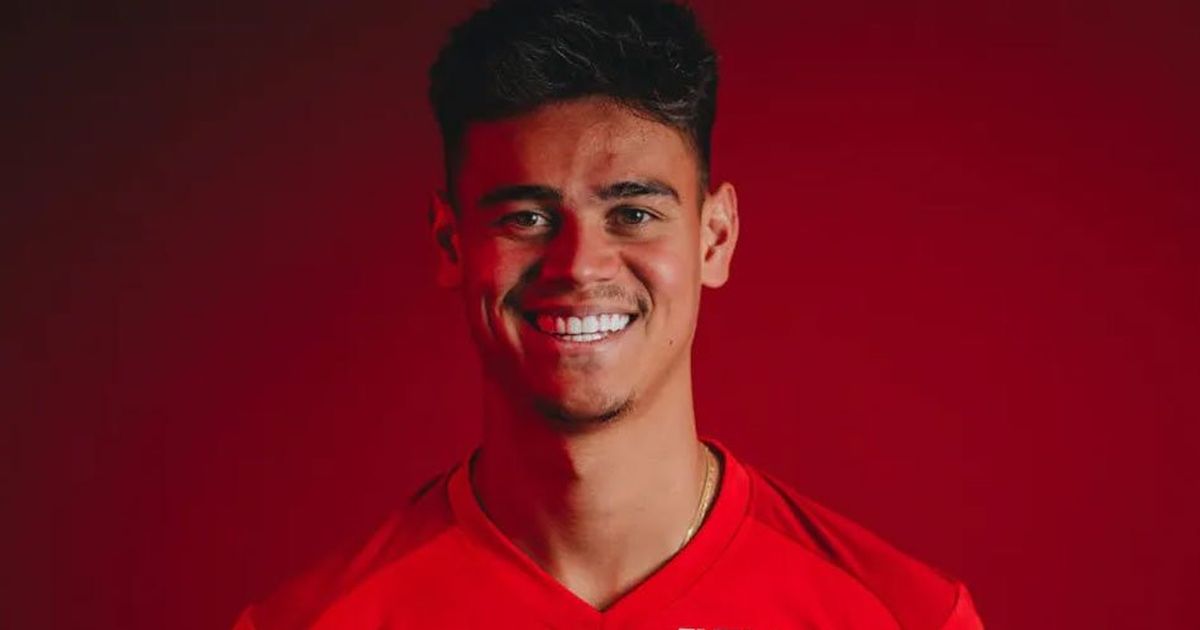 Penggemar Timnas Pusat Merasa Kecewa Mees Hilgers Memilih untuk Membela Timnas Indonesia: Sangat Disayangkan, Pilihan yang Tidak Biasa.