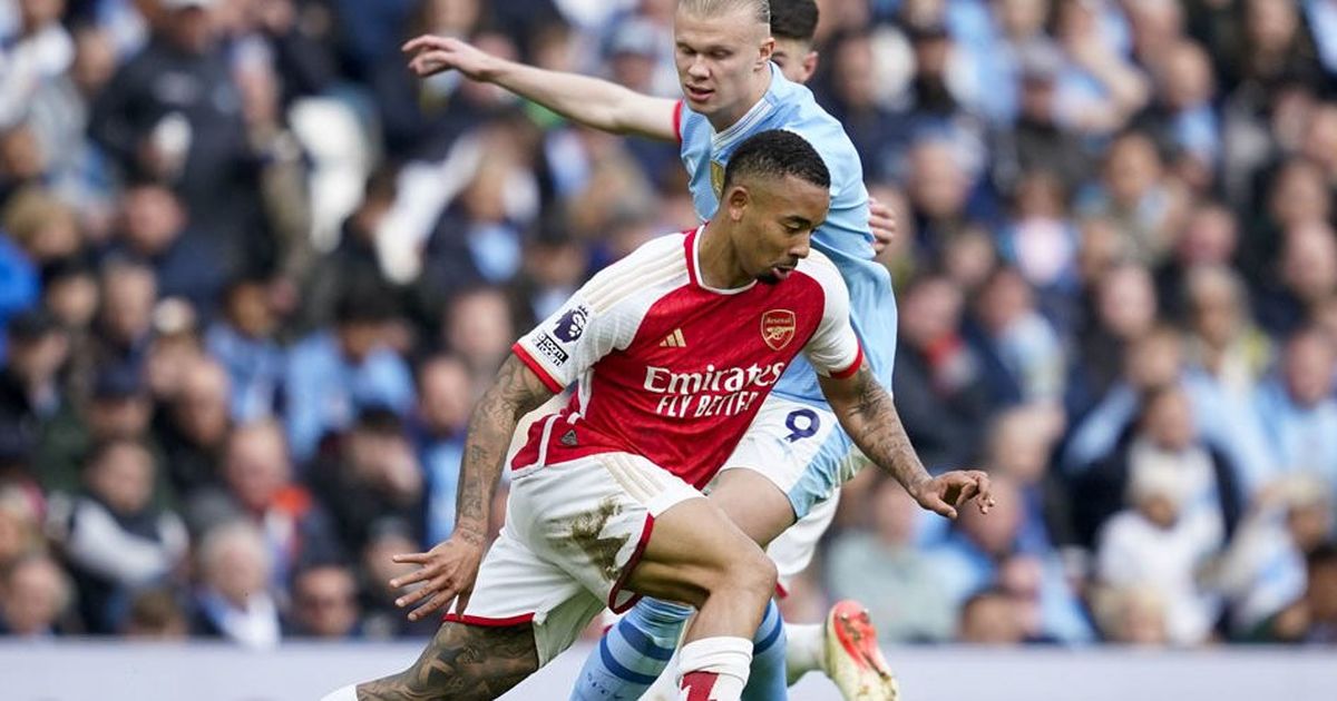 Malam Ini, Saksikan Live Streaming Manchester City Lawan Arsenal