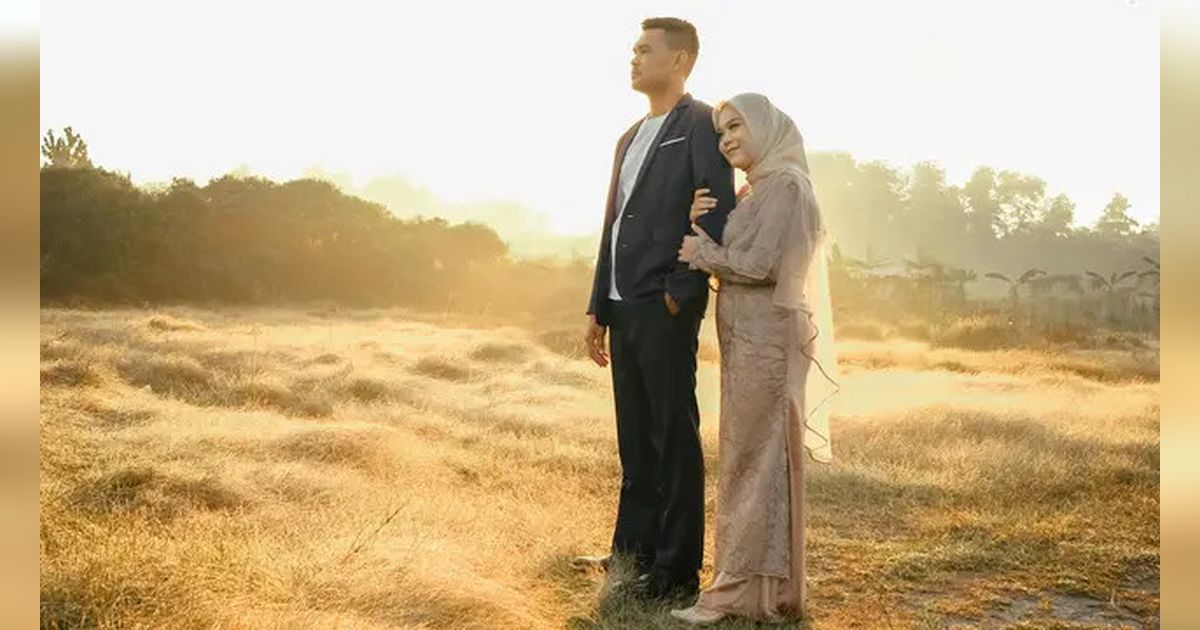 3 Ide Barang Couple untuk Pasangan dan Tips Memilihnya, Agar Terlihat Serasi sama Pacar