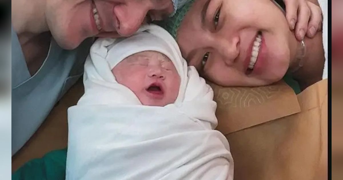 Momen Bahagia, Patricia Gouw Sambut Kehadiran Putri Pertamanya yang Jalani Persalinan di Thailand