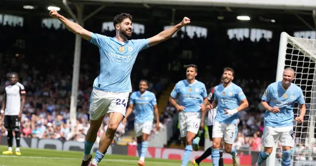 Kesederhanaan Gvardiol Naik Mobil Murah di Antara Gaya Hidup Mewah Pemain Manchester City