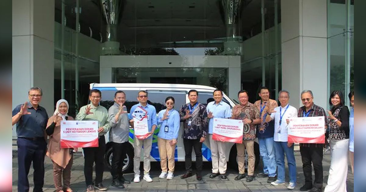 Daihatsu Gran Max jadi Mobil Perpustakaan untuk Warga Karawang