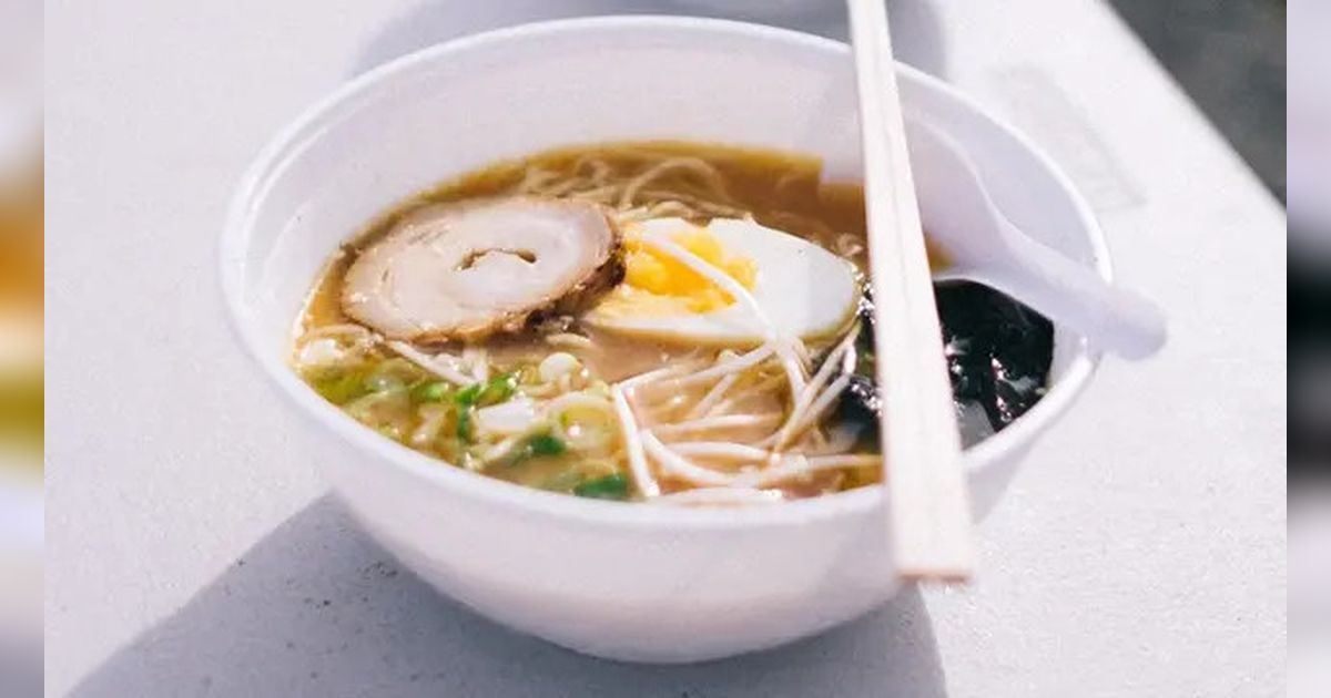 9 Cara Membuat Ramen yang Lezat dan Nikmat Seperti di Restoran, Dijamin Bikin Ketagihan