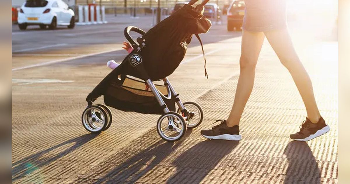 4 Tips Memilih Stroller untuk Anak demi Keamanan dan Kenyamanan