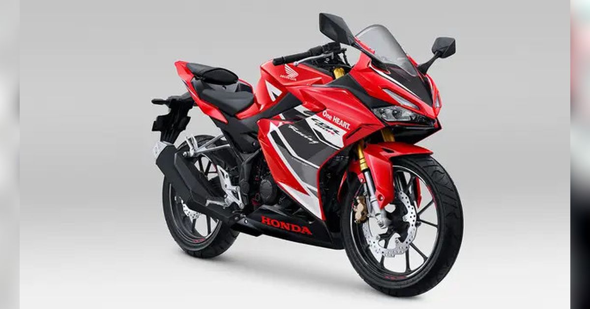 Tak Lagi 'Cungkring', Honda CBR150R Makin Sporty dengan Warna dan Desain Striping Terbaru