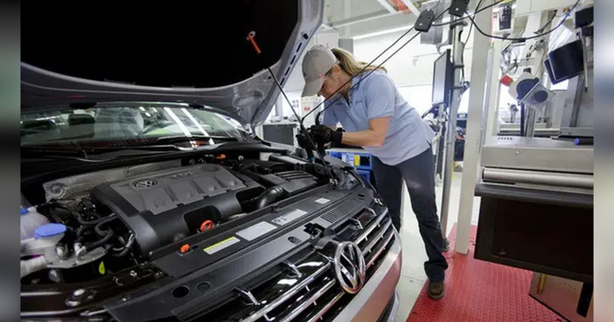 Penjualan Lesu, Raksasa Otomotif Ini Bakal PHK Puluhan Ribu Karyawan dan Tutup Tiga Pabrik