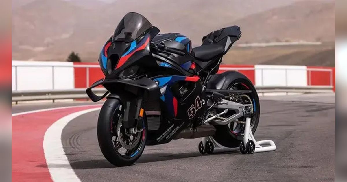 BMW M1000 RR Tampil Makin Sangar, Siap Tampil di WSBK 2025