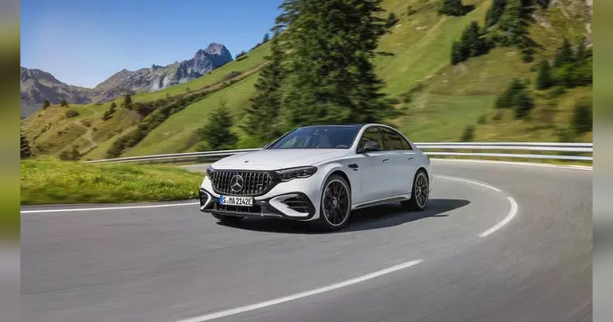 Mercedes-Benz AMG E 53 Hybrid 2025, Sedan Hybrid yang Dibanderol Rp 1,3 Miliar