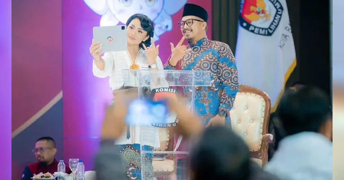 Cantik Mempesona dengan Kebaya Buatan Lokal, 6 Potret Krisdayanti saat Debat Pilkada Kota Batu: Kehadiran Raul Lemos Jadi Sorotan