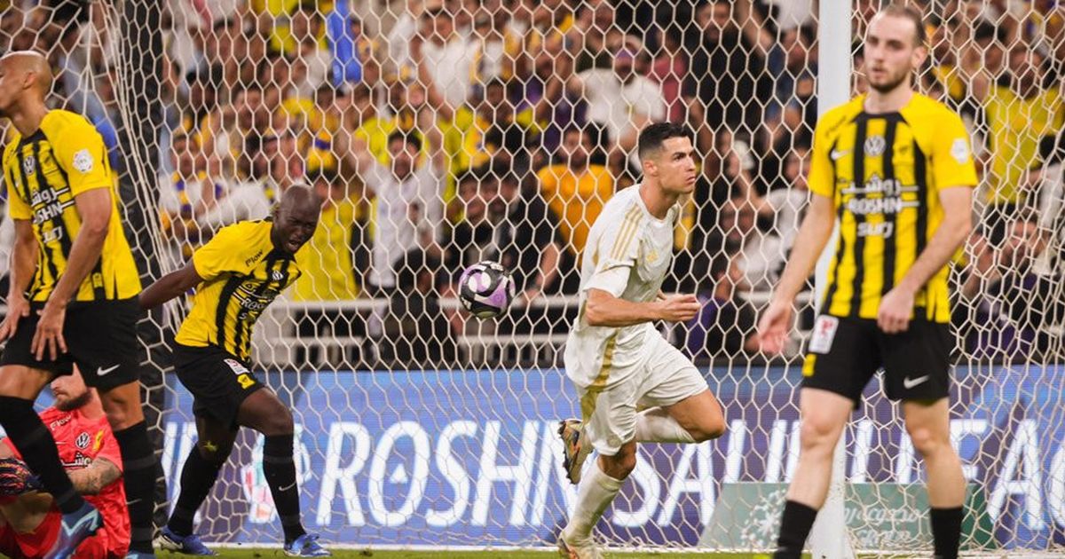 Al Ittihad Menang 2-1 atas Al Nassr, Duel Sengit Benzema dan Ronaldo Saling Cetak Gol