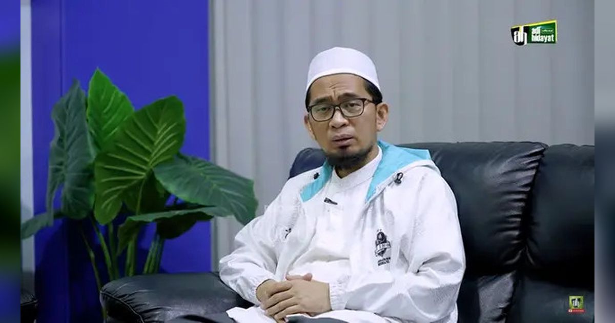 Digadang-gadang jadi Pengganti Gus Miftah, Inilah Sosok Ustaz Adi Hidayat yang Punya Pusat Kajian Islam Quantum Akhyar Institute