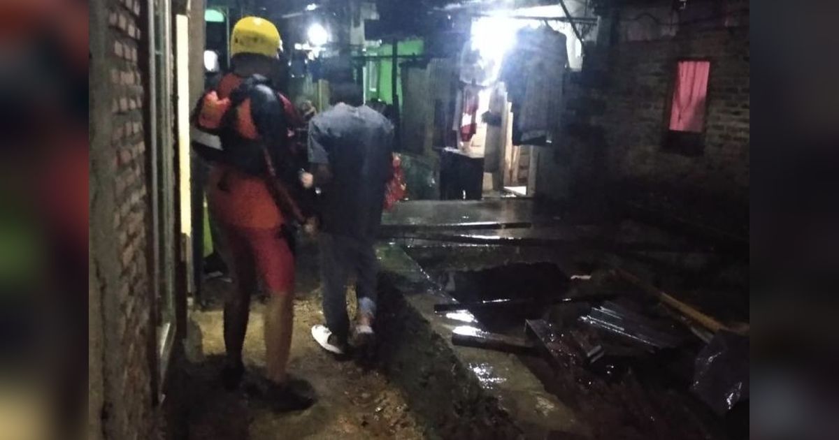 Pencarian Korban Terseret Arus di Bandarlampung