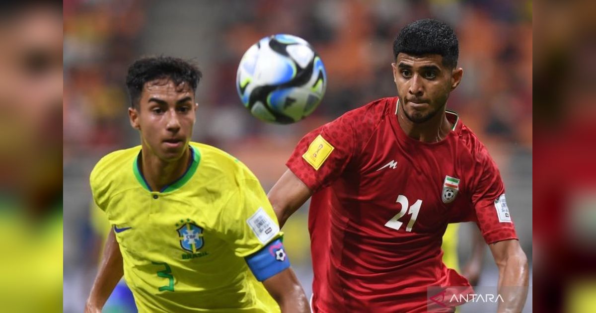 Manchester City Rekrut Bek Muda Brasil, Vitor Reis, Rp 592 Miliar!