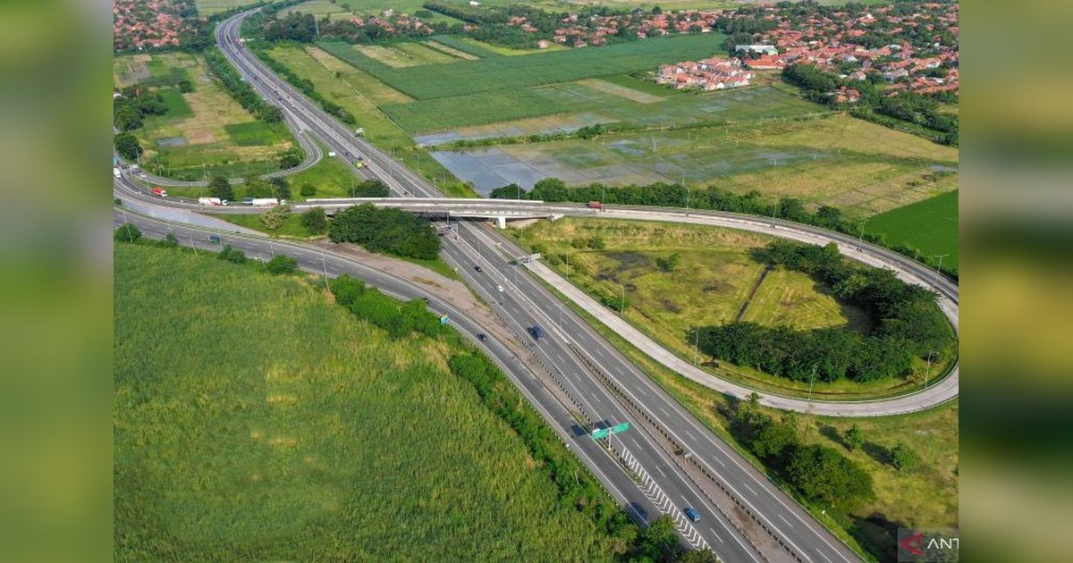 Tol Trans Jawa: Lancarnya Arus Lalu Lintas Pacu Ekonomi Nasional