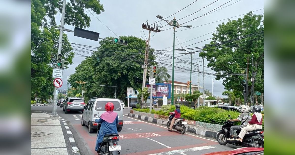 14 Lampu Merah Canggih di Mataram Optimalkan Lalu Lintas