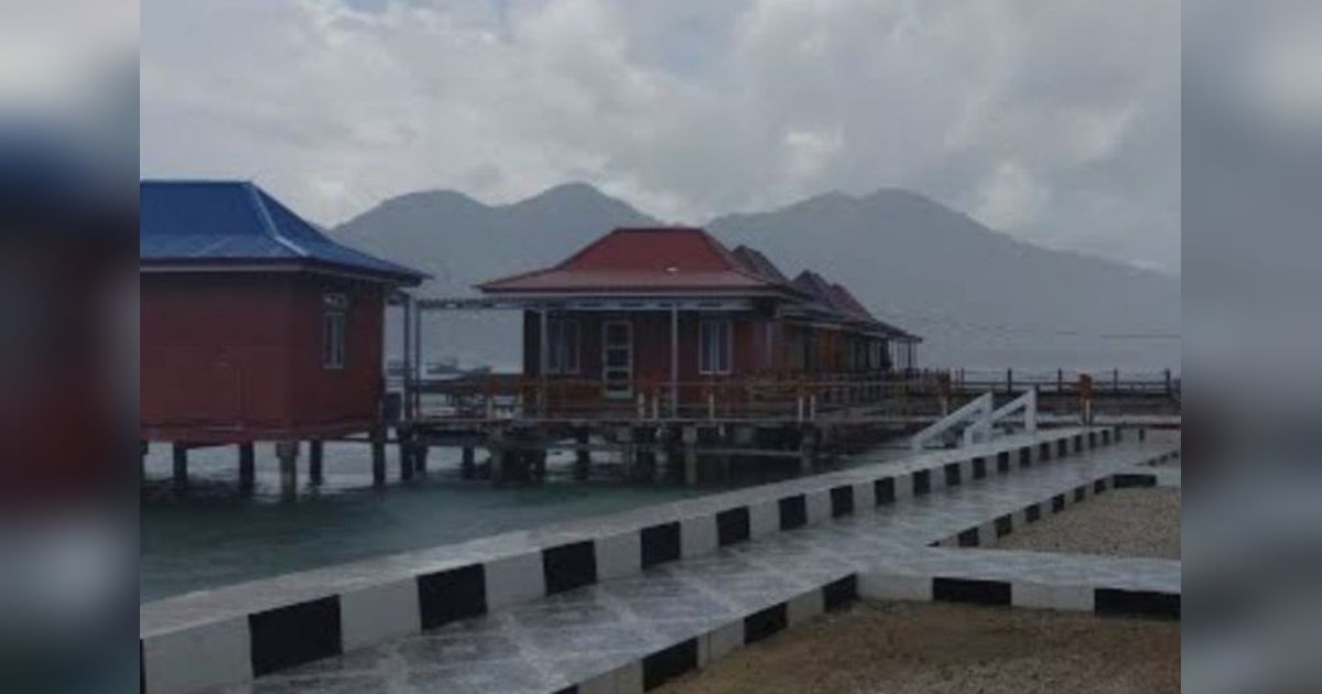 Libur Panjang: Cottage Pantai Maitara, Ternate, Penuh Peminat!