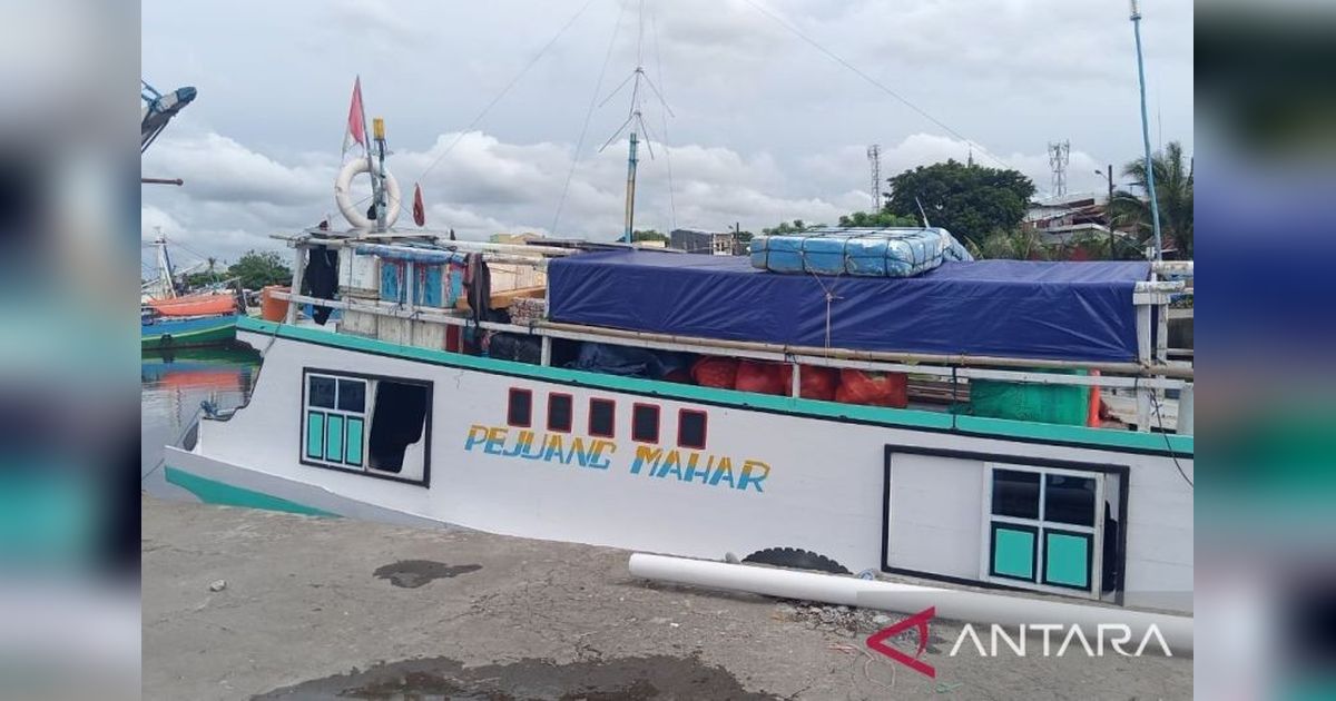 Nelayan Spermonde: Beralih ke Panel Surya untuk Hemat Biaya Operasional