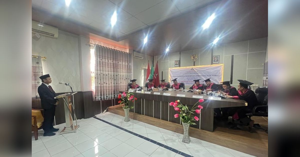 Amin Said Husni Raih Gelar Doktor Cumlaude di UIN KHAS Jember