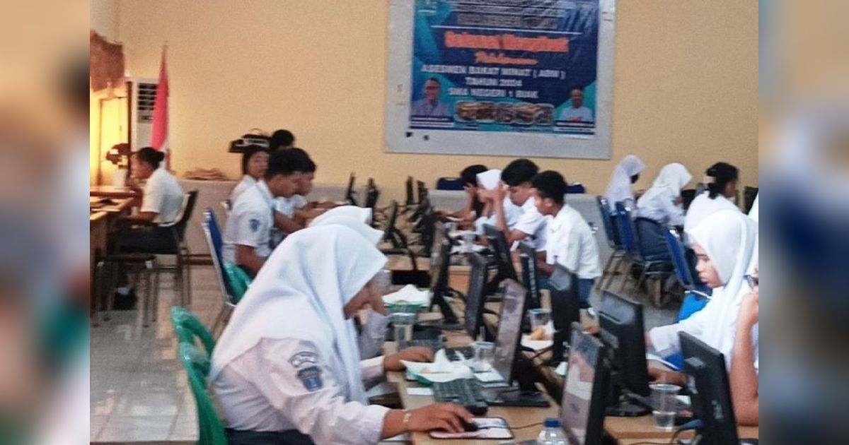 Rapor Pendidikan: Alat Ukur Komprehensif Mutu Pendidikan di Biak Numfor