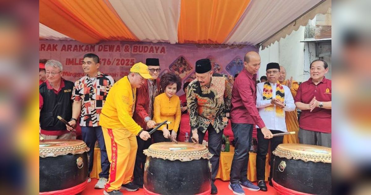 Ribuan Ramaikan Pawai Cap Go Meh Imlek di Makassar