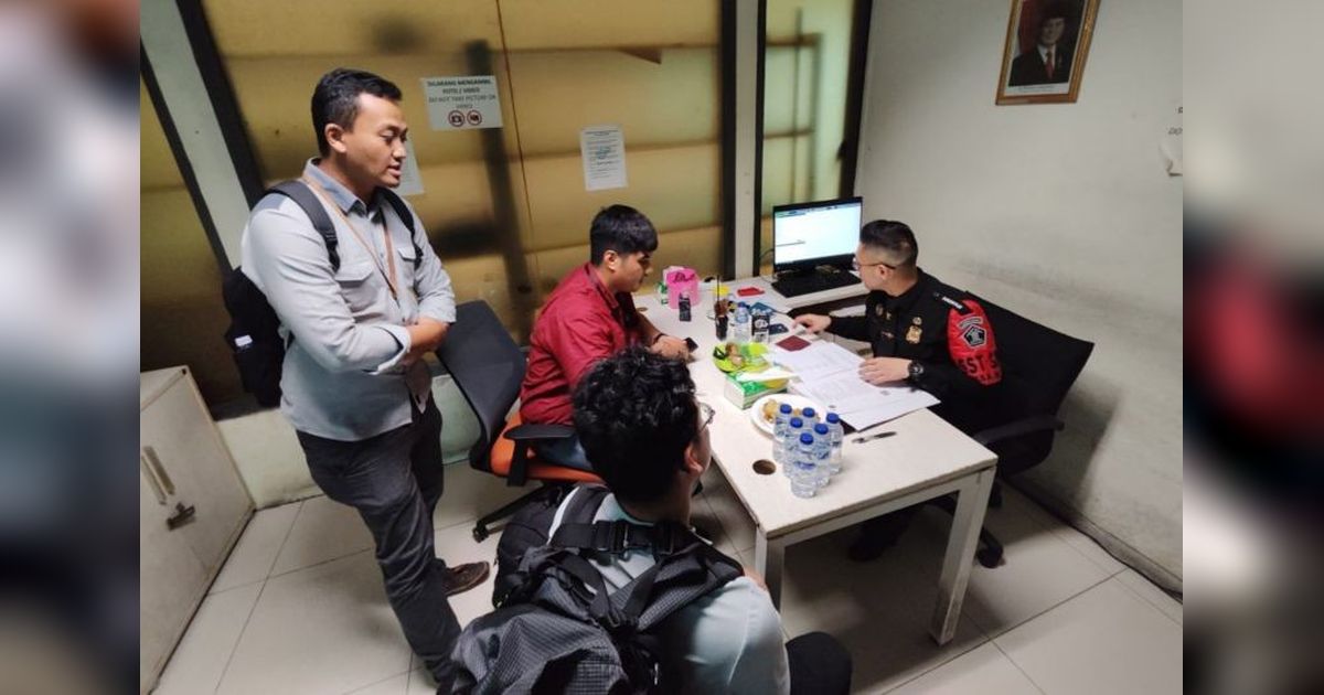 Deportasi WNA RRT di Yogyakarta: Ganggu Ketertiban Umum di Watu Paris