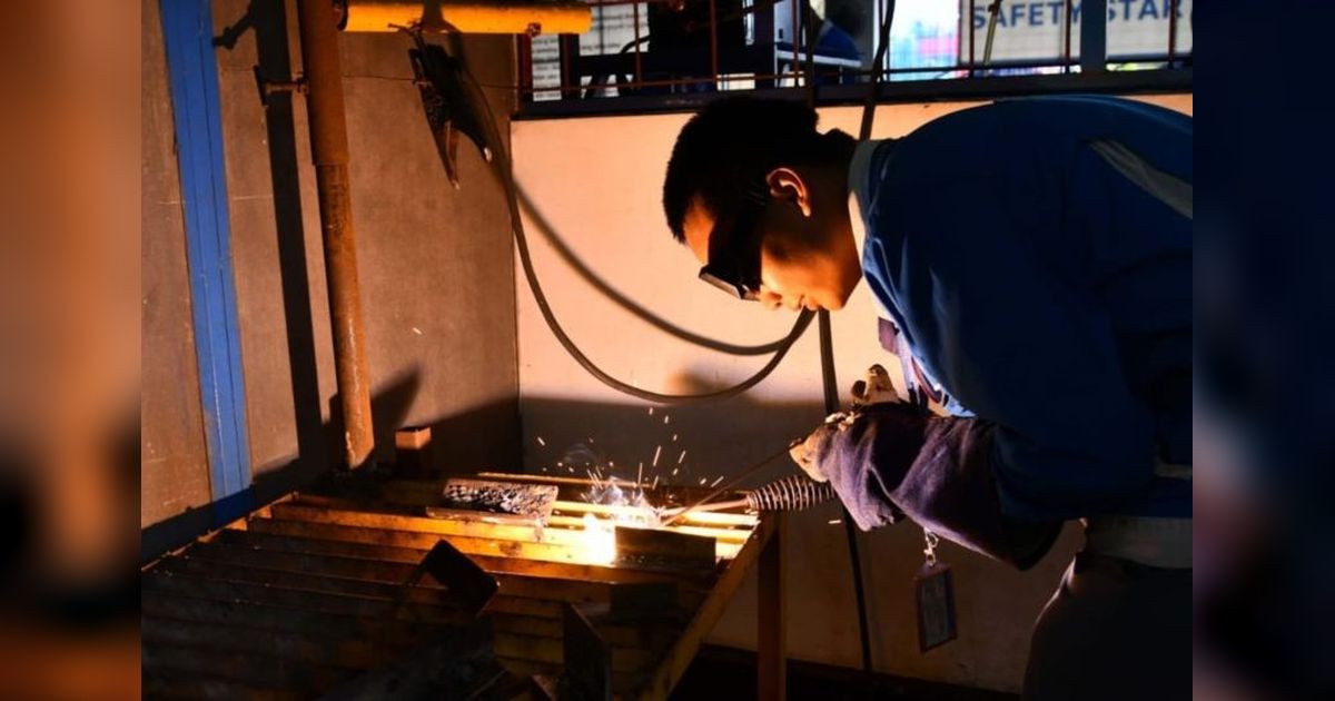 Target Investasi Jabar Tembus Rp270 Triliun di 2025