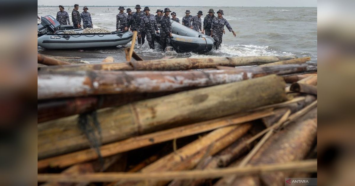 7 Personel TNI AL Kecelakaan saat Bongkar Pagar Laut Tangerang