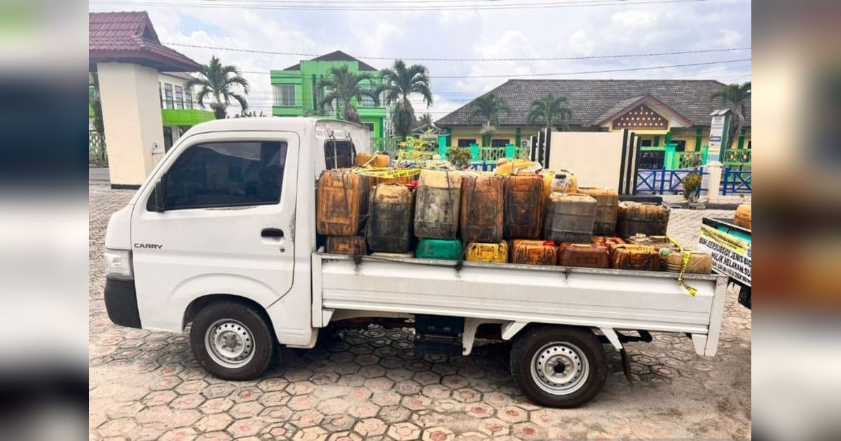 Polisi Bangka Tengah Ungkap Penyelewengan 1,7 Ton Pertalite Subsidi
